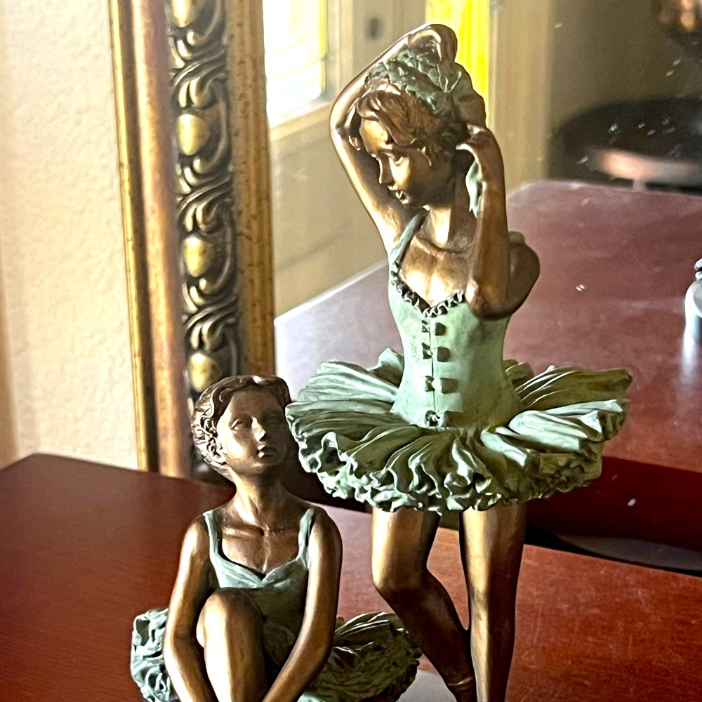 Vintage 1960s Two Ballerina Girls Bronze & Lace Resin On Wood Base